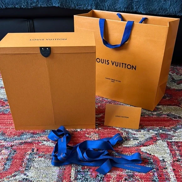 Unique LV Chest Magnetic Box with Blue Ribbon, Shopping Bag and Certific… - Picture 2 of 12